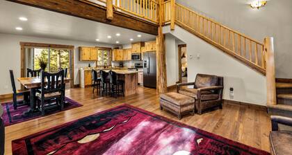 Experience Montana Cabins - 9 homes on 15 acres