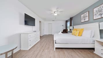 House (Multiple Bedrooms) | 7 bedrooms, laptop workspace, blackout curtains, iron/ironing board