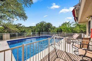Outdoor pool - Pop's Place: Private Pool & Lake Access! (Granite Shoals)