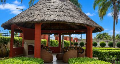Private Beach House Fidjrosse, 2 Steps to the Ocean