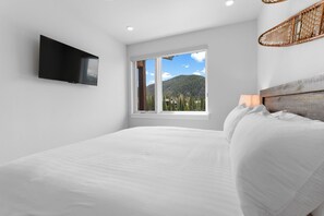 Condo (2 Bedrooms) | Exterior - Brightwood #308, Building 2 (Keystone)