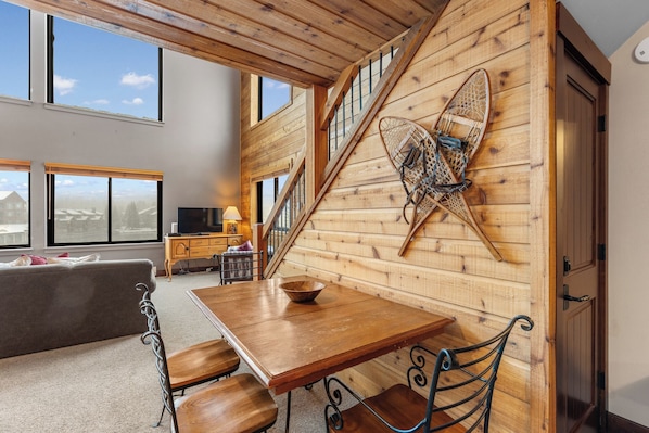 Condo (1 Bedroom) | Property amenity
