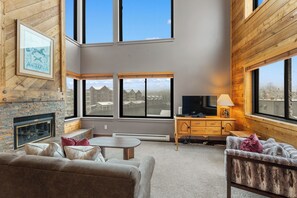 Condo (1 Bedroom) | Exterior - Edgewater #1445 (Keystone)