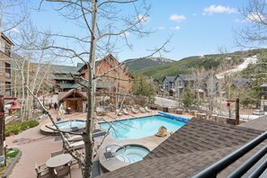 Condo (2 Bedrooms) | Exterior