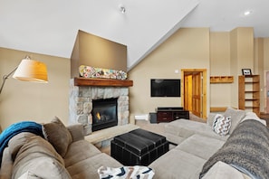 Condo (2 Bedrooms) | Extérieur