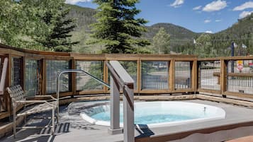 Condo (2 Bedrooms) | Exterior