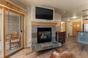 Condo (1 Bedroom) | Exterior - Silver Mill #8156 (Keystone)