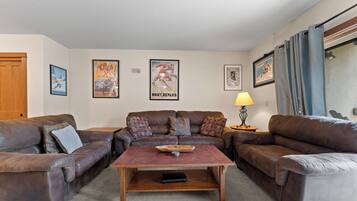 Condo (1 Bedroom) | Exterior