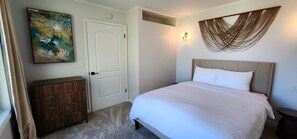 Room - Family House - 6 Bedrooms - Seneca Lake (Himrod)