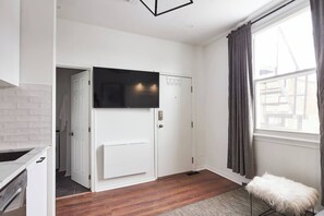 Interior - Studio in the Heart of Ottawa (Ottawa)