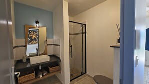 Bathroom - Vrbo Property (Les Trois-Îlets)