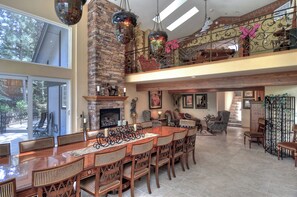 Dining - Grand Oriole Estate (Big Bear Lake)