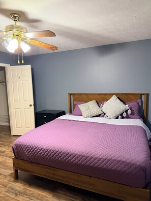 3 bedrooms, iron/ironing board, free WiFi, bed sheets