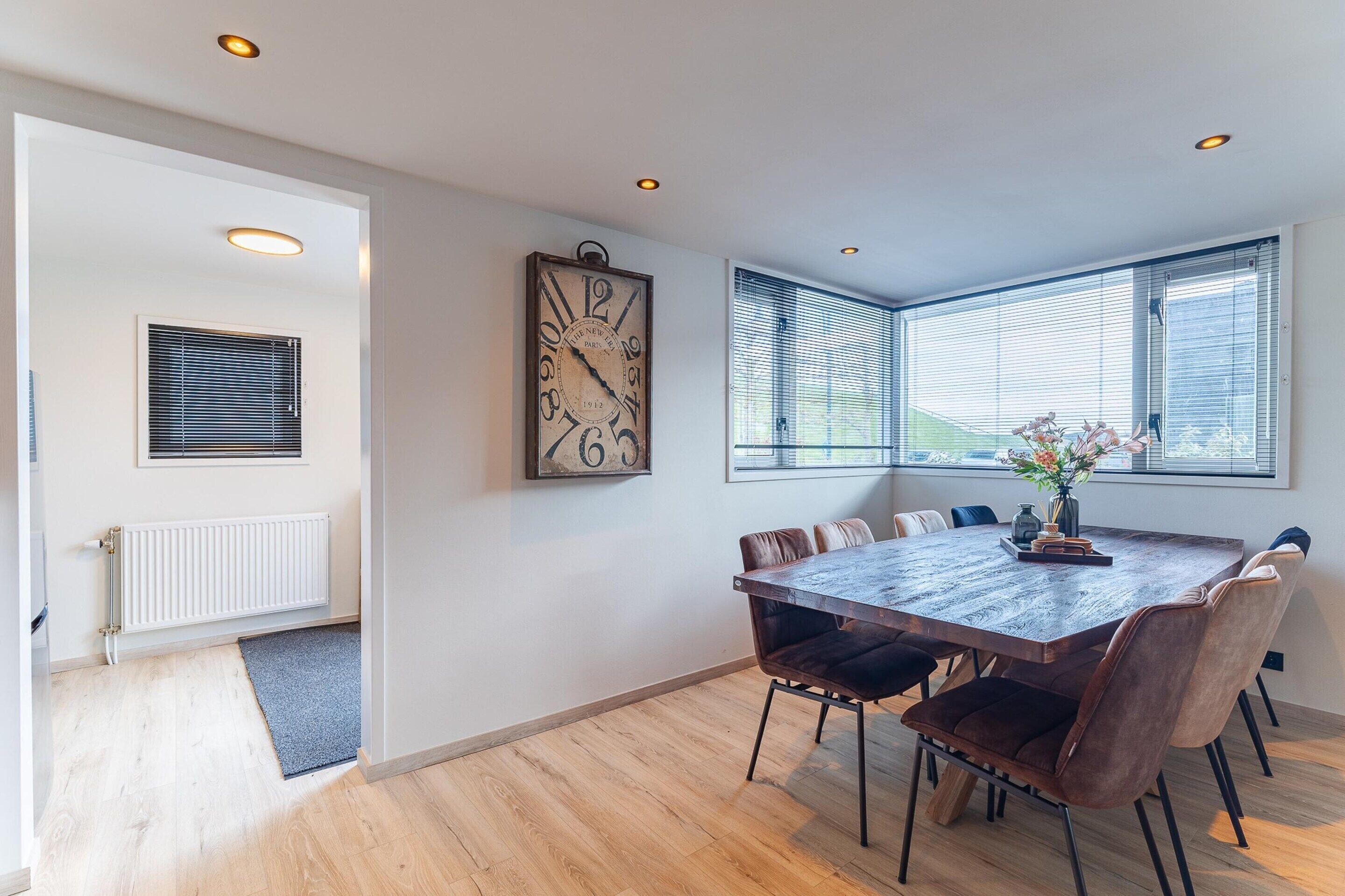 House | Dining