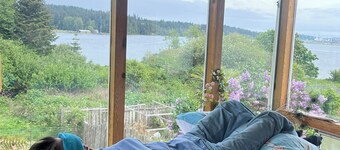 Ocean Lagoon Views - Steps to Water & Pet Friendly