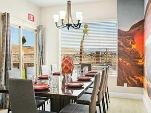 Dining - 12-Guest Luxury Retreat-Near Zion, Pool & Fire Pit (Hurricane)