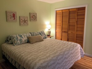 3 bedrooms, WiFi, bed sheets - 2-bedroom townhouse within walking distance to the beach (Panama City Beach)