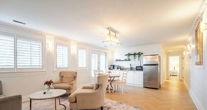 Lakefront Retreat 10 min from Downtown Toronto