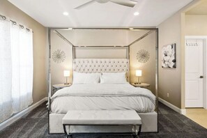 4 bedrooms, WiFi, bed sheets - 4BR Near Zion -Pool, Fire Pit & Game Room (Hurricane)