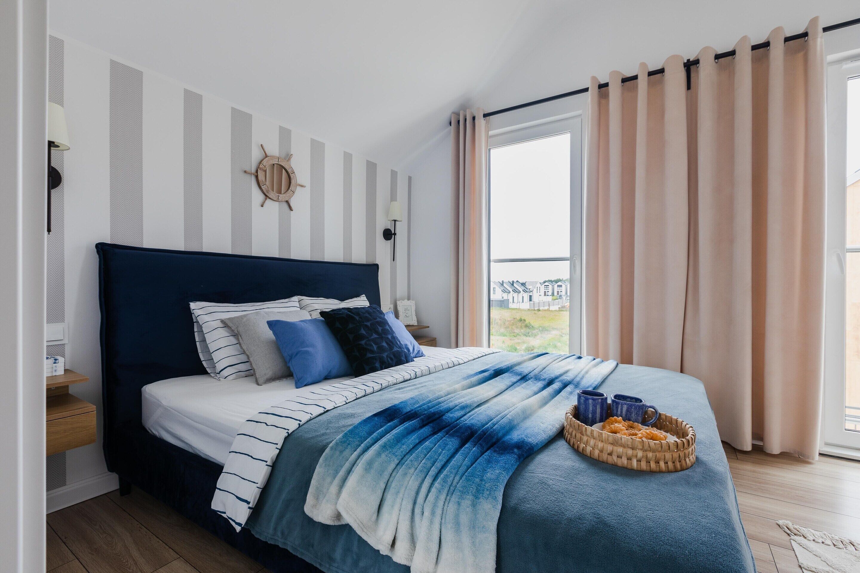 House | 3 bedrooms, individually furnished, bed sheets