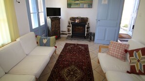 TV, fireplace, DVD player - 85 m²  Wohnung  "La Chapelle" für fünf Personen by Interhome (Le Tech)