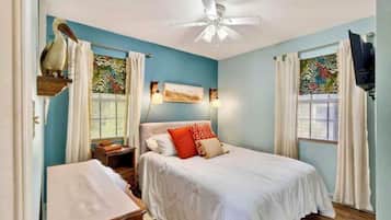 2 bedrooms, iron/ironing board, travel cot, free WiFi