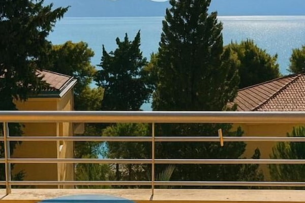 Habitación Deluxe con 1 cama doble o 2 individuales, balcón, vistas al mar | Vistas al mar