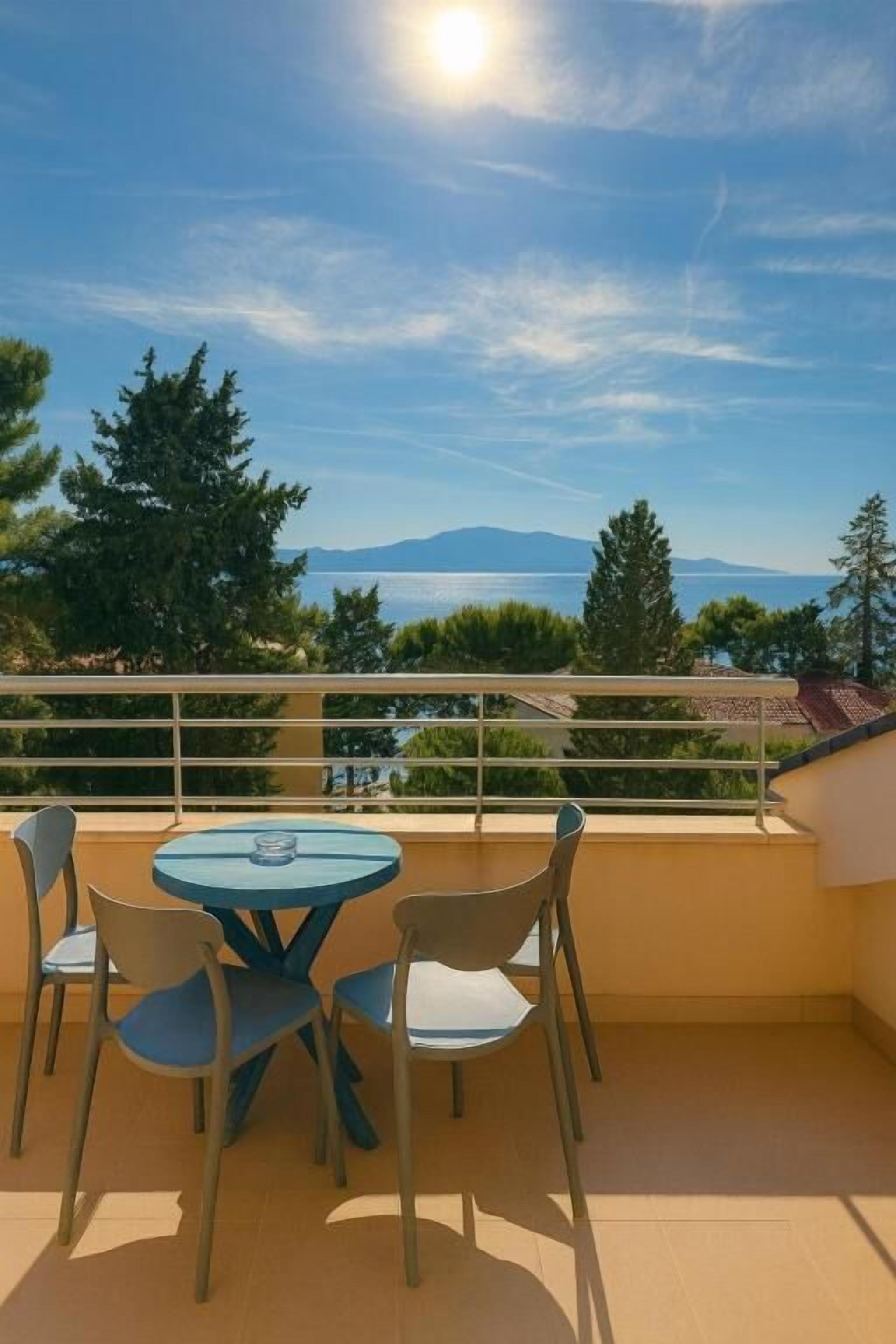 Deluxe Triple Room, Balcony, Sea View | Terrace/patio