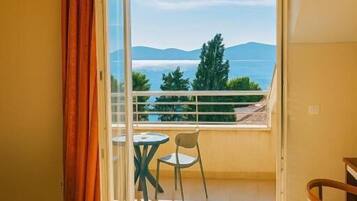 Deluxe Double or Twin Room, Balcony, Sea View | Desk, laptop workspace, free WiFi
