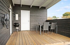 Outdoor dining - Awesome home in Haderslev with sauna (Haderslev)