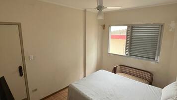 Acceso a internet y ropa de cama
