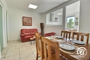 Dining - Ty Laeco - CAMLEZ - Gîte (CAMLEZ)
