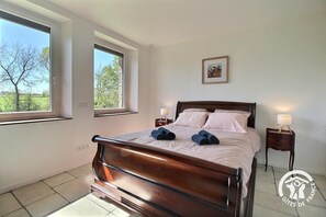 Iron/ironing board, free WiFi, bed sheets - Ty Laeco - CAMLEZ - Gîte (CAMLEZ)