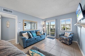Smart TV - Perfect Gulf Shores Getaway with Pools, Hot Tubs and Beach Access (Gulf Shores)