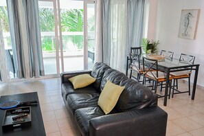 Living area - Upscale 2BR Near Bibijagua Beach | Walk to Sand (Playa Bibijagua)