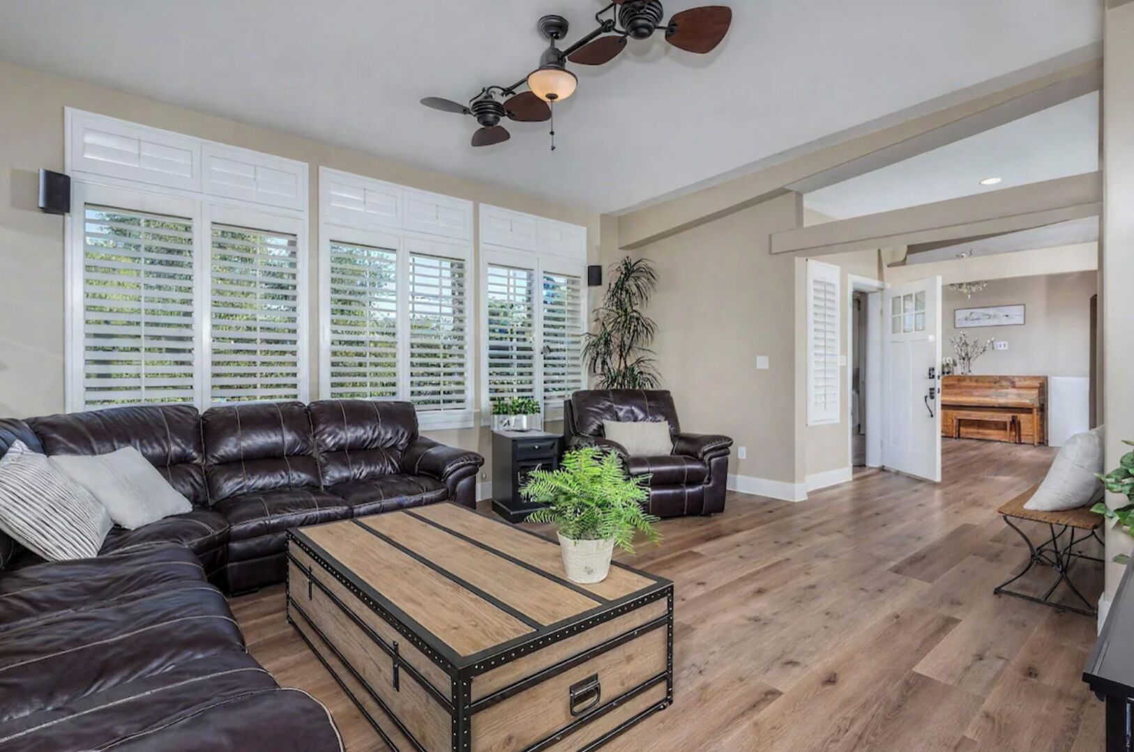 The Tiki Palm Oasis Pool, Waterfall & Slide, Gorgeous 4bedroom House In Menifee - Murrieta, CA