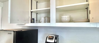 Cozy 1-bedroom apartment nr Beaches & Parks