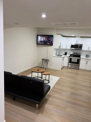 Interior - Modern family friendly 2 bedroom suite with private keyless entry  (Edmonton)