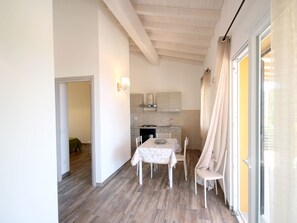 Dining - 'Villa Artemide Uno' by Interhome (Capoliveri)