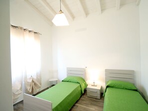Room - 'Villa Artemide Uno' by Interhome (Capoliveri)