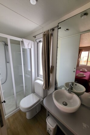 Bathroom - Wohnung "Bungalow" mit Whirlpool by Interhome (Arezzo)