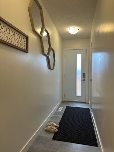 Cozy Suite Near Southgate & Downtown