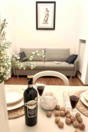 Living Room - FlorArt Boutique-Wohnung mit Garten und Spa by Interhome (Firenze)