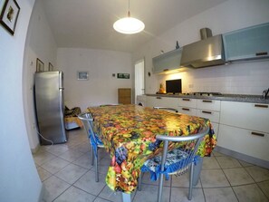 Dining - Komfortable Wohnung in Rosolina Mare mit Garten by Interhome (Rosolina Mare)