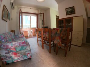 Living area - Wohnung im ersten Stock in der Nähe des Meeres u by Interhome (Rosolina Mare)