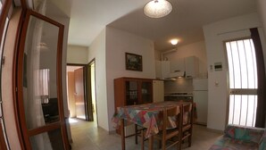 Interior - Wohnung im ersten Stock in der Nähe des Meeres u by Interhome (Rosolina Mare)