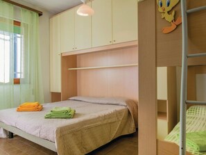 Unclassified image, 2 of 13, button - Wohnung in Rosolina Mare mit Garten by Interhome (Rosolina Mare)