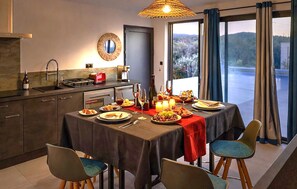 Dining - Awesome home in Mollans-sur-Ouvèze with sauna (Mollans-sur-Ouvèze)
