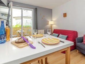Dining - Balcons de la Rance by Interhome (La Richardais)