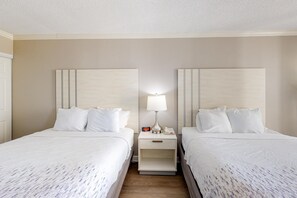 Room - Oceanfront 14th Floor Studio w/ Balcony & Kitchenette | Dog Friendly (Myrtle Beach)